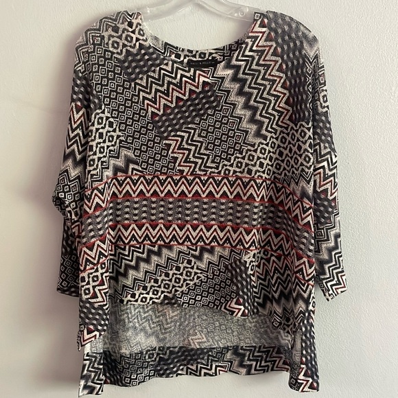 Nally & Millie Tunic Geometric Shirt One Size - Picture 1 of 9